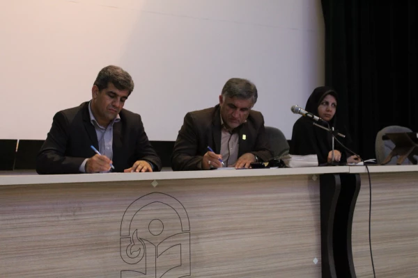 نشست صمیمی معاونت دانشجویی دانشگاه فرهنگیان با دانشجویان پردیس های علامه طباطبایی وبنت الهدی صدر بوشهر. 2