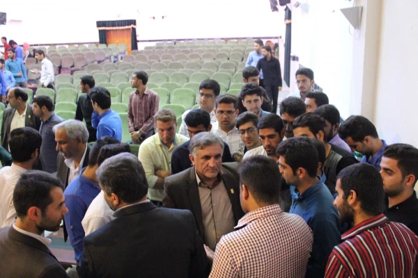 نشست صمیمی معاونت دانشجویی دانشگاه فرهنگیان با دانشجویان پردیس های علامه طباطبایی وبنت الهدی صدر بوشهر. 5