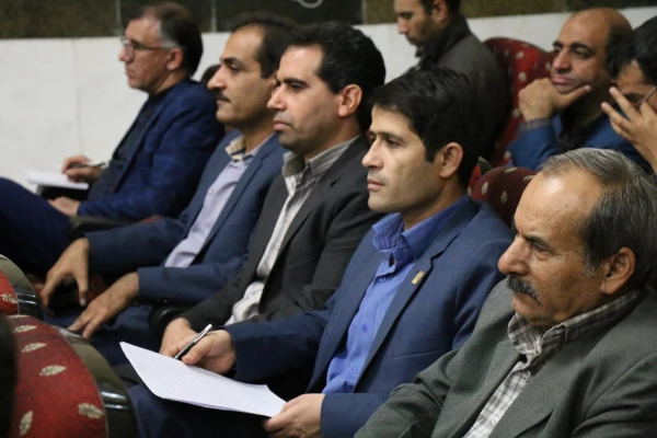 دکتر مولایی در آیین افتتاحییه  دوره توانمند سازی کارشناسان و کارشناس مسئولان فرهنگی دانشگاه فرهنگیان سراسر کشور در بوشهر: عنوان این دانشگاه، فرهنگیان است و علاوه بر رشد علمی دانشجویان اهمیت خاصی به مسائل فرهنگی نیز داده می شود. 12