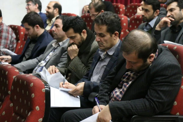 در حاشیه برگزاری دوره  توانمند سازی کارشناس مسئولان و کارشناسان فرهنگی در بوشهر: برگزاری کارگاه های تخصصی فرهنگی و اجتماعی  و جلسه پرسش و پاسخ 3