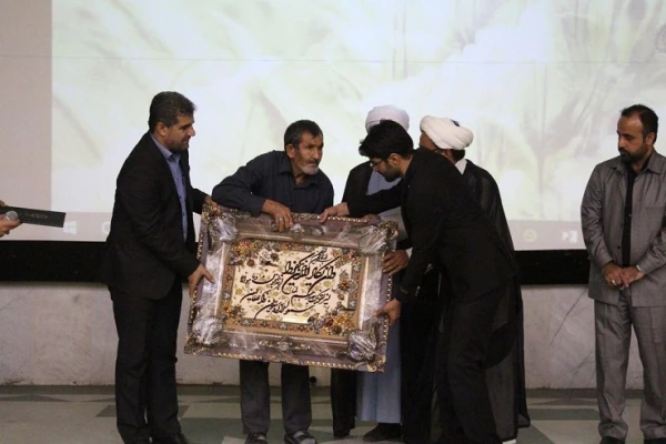 در دانشگاه فرهنگیان بوشهر برگزار شد

یادواره شهدای مدافع حرم استان و شهدای حادثه تروریستی اهواز  9