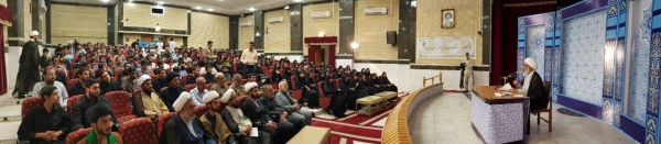 ازسرگیری جلسات تفسیرقرآن کریم آیت الله صفایی بوشهری نماینده محترم ولی فقیه در استان و امام جمعه بوشهر وتفسیر سوره جمعه با حضور مسئولان و دانشجومعلمان دانشگاه 4