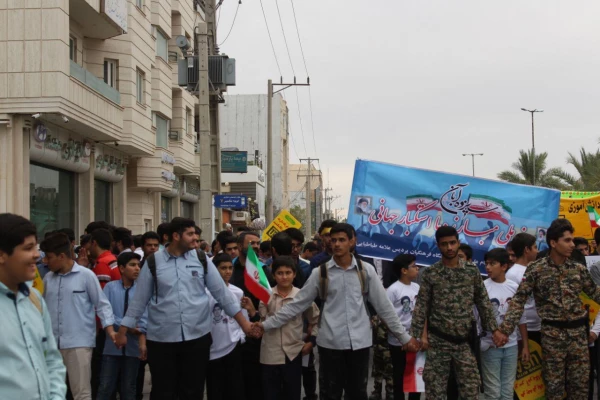 حضور باشکوه مسئولان، اساتید و دانشجو معلمان دانشگاه فرهنگیان استان بوشهر در راهپیمایی ۱۳ آبان 9