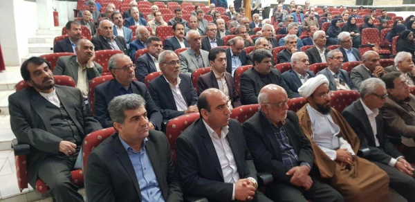 آئین نکوداشت بیش از نیم قرن تربیت معلم در استان بوشهر برگزار شد
 2