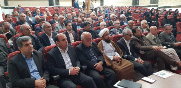 آئین نکوداشت بیش از نیم قرن تربیت معلم در استان بوشهر برگزار شد
 2