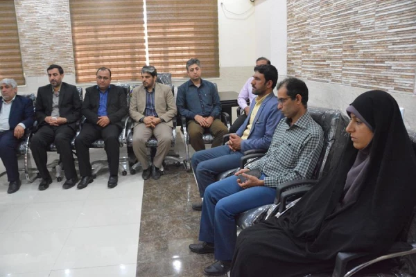 مراسم تکریم و معارفه سرپرست پردیس بنت الهدی صدر بوشهر 3