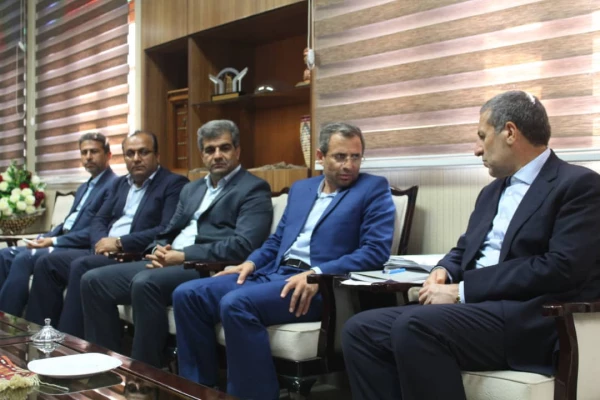 معاون پژوهشی و فناوری دانشگاه فرهنگیان  در دیدار با استاندار بوشهر:
در سال گذشته حدود 41 هزار دانشجو پذیرش کردیم
 5