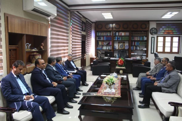 معاون پژوهشی و فناوری دانشگاه فرهنگیان  در دیدار با استاندار بوشهر:
در سال گذشته حدود 41 هزار دانشجو پذیرش کردیم
 7