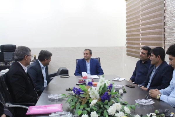 نشست معاون پژوهشی و فناوری دانشگاه با اساتید هیات علمی، مامور آموزشی 5