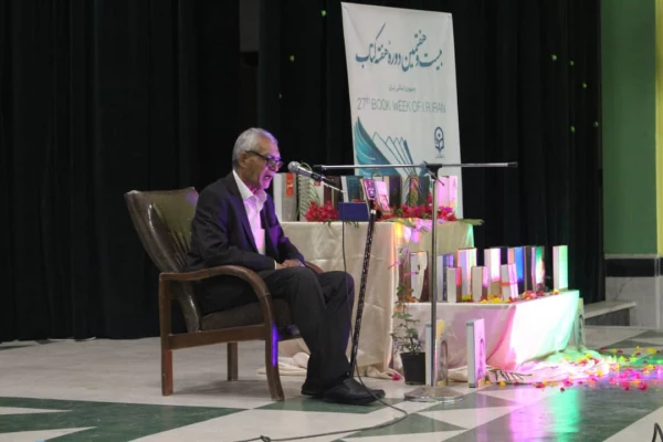 با حضور رئیس دانشگاه فرهنگیان استان بوشهر

آئین بزرگداشت هفته کتاب و کتابخوانی برگزار شد 7