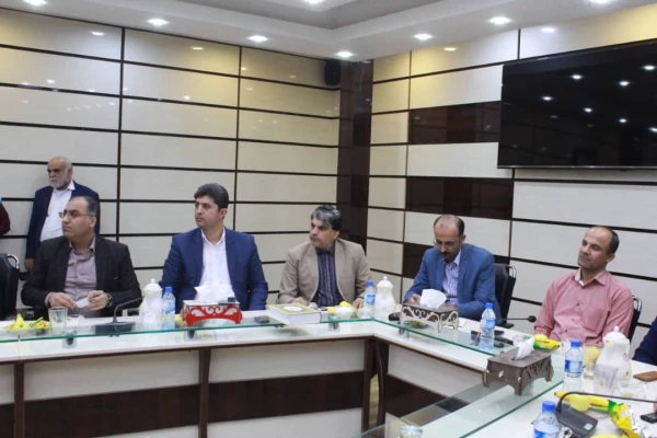 با حضور مشاور اجرایی معاون طرح و برنامه وتوسعه منابع و مدیرکل حقوقی دانشگاه فرهنگیان کشور

آئین معارفه معاون هماهنگی مدیریت امورپردیس های دانشگاه فرهنگیان استان بوشهرو معاون آموزشی، پژوهشی پردیس علامه طباطبایی  این دانشگاه برگزار شد. 
 11