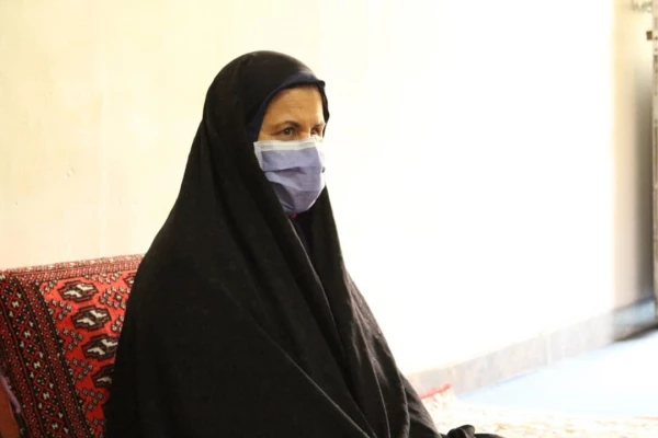 دیدار ستاد شاهد و ایثارگر دانشگاه فرهنگیان استان بوشهر با خانواده شهید محمدی باغملایی 2