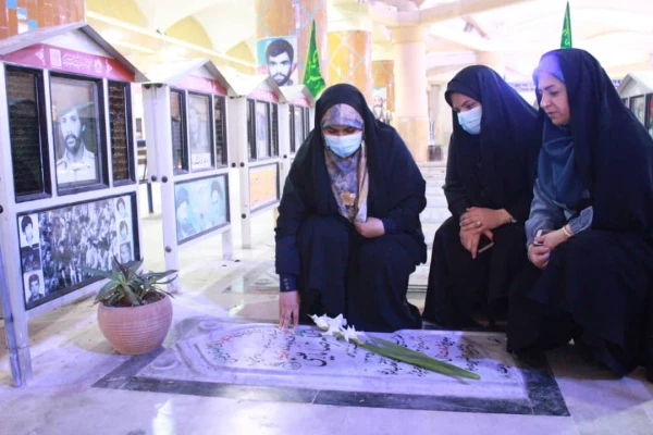 به مناسبت هفته تربیت بدنی؛ مسئولان و کارکنان دانشگاه فرهنگیان استان بوشهر با آرمان های شهدای ورزشکار تجدید میثاق کردند 5