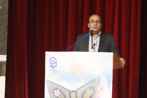 آئین کرسی های تلاوت در دانشگاه فرهنگیان بوشهر برگزار شد
 4