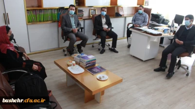 توسط مدرس زبان دانشگاه و موسسات زبان استان

چندین جلد کتاب به کتابخانه پردیس علامه طباطبایی بوشهر اهدا شد
