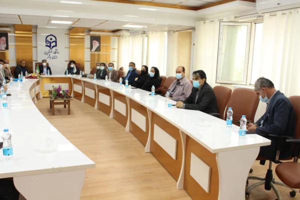 آئین تجلیل از بازنشستگان جدید دانشگاه فرهنگیان استان بوشهر در سالن کنفرانس پردیس علامه طباطبایی بوشهر  برگزار شد. 4