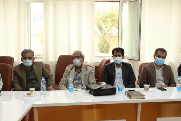 آئین تجلیل از بازنشستگان جدید دانشگاه فرهنگیان استان بوشهر در سالن کنفرانس پردیس علامه طباطبایی بوشهر  برگزار شد. 6