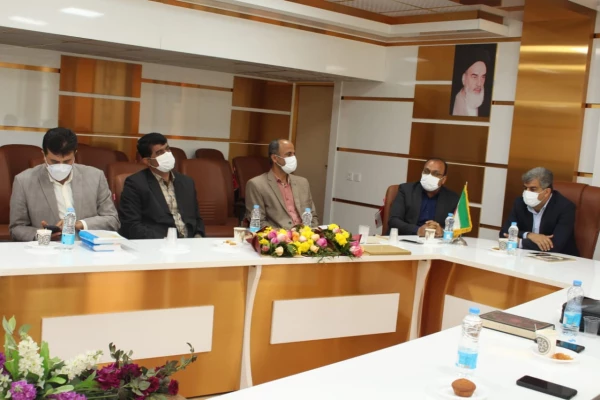 آئین تجلیل از بازنشستگان جدید دانشگاه فرهنگیان استان بوشهر در سالن کنفرانس پردیس علامه طباطبایی بوشهر  برگزار شد. 7