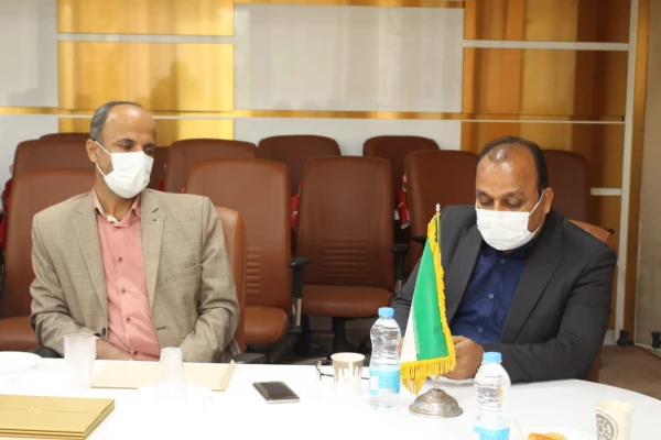 آئین تجلیل از بازنشستگان جدید دانشگاه فرهنگیان استان بوشهر در سالن کنفرانس پردیس علامه طباطبایی بوشهر  برگزار شد. 8