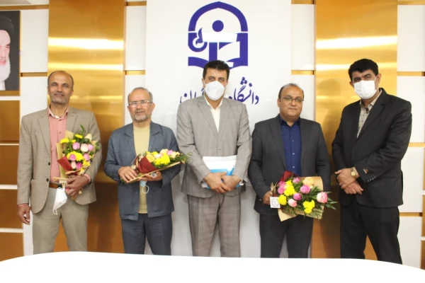 آئین تجلیل از بازنشستگان جدید دانشگاه فرهنگیان استان بوشهر در سالن کنفرانس پردیس علامه طباطبایی بوشهر  برگزار شد. 18