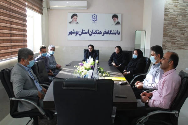 با حضور در مدیریت استانی و پردیس ها

رئیس دانشگاه فرهنگیان استان بوشهر با مسئولان و کارکنان خداحافظی کرد 8