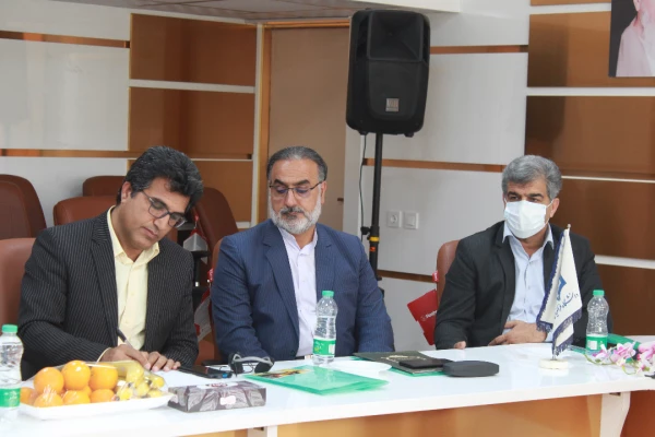 با حضور مدیرکل تربیت بدنی دانشگاه فرهنگیان

آئین پایانی پنجمین جشنواره ملی دانشجومعلمان برگزار شد
 7