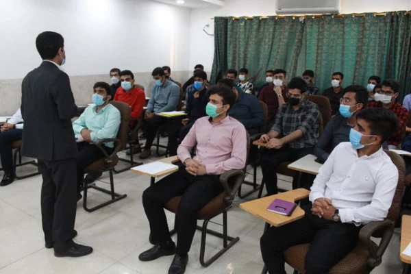 آموزش حضوری در پردیس های دانشگاه فرهنگیان استان بوشهر از سر گرفته شد
 4