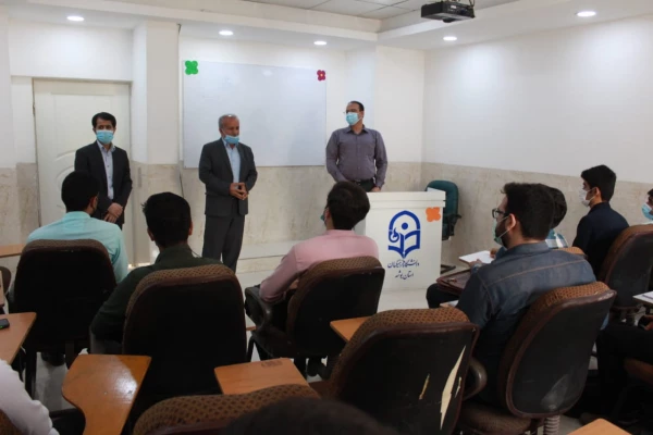 با حضور در پردیس علامه طباطبایی بوشهر

بازدید رئیس دانشگاه فرهنگیان استان بوشهر از آموزش حضوری دانشجومعلمان
 3