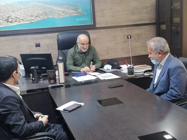 در سالروز گرامیداشت شهادت استاد مطهری و روز معلم؛

نشست استاندار بوشهر با مسئولان دانشگاه فرهنگیان و بازدید از پردیس علامه طباطبایی بوشهر
 2