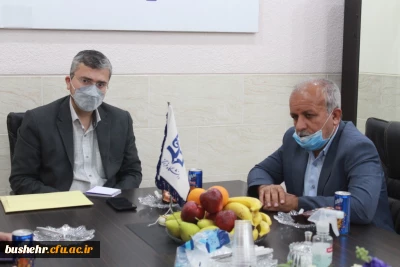 نماینده دشتستان در مجلس شورای اسلامی

دانشگاه فرهنگیان استان نیازمند توسعه همه جانبه است
