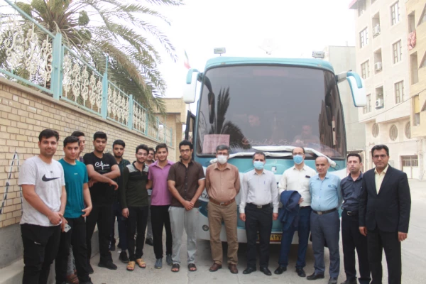 عزیمت دانشجومعلمان بوشهری به نمایشگاه کتاب 2