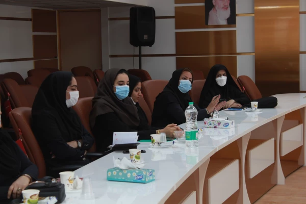 نشست گروه آموزشی زبان انگلیسی برگزار شد
 5