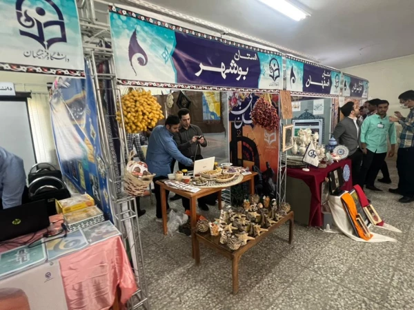 حضور نمایندگان کانون های فرهنگی و انجمن های علمی در ششمین جشنواره منطقه ای رویش شهرکرد 2