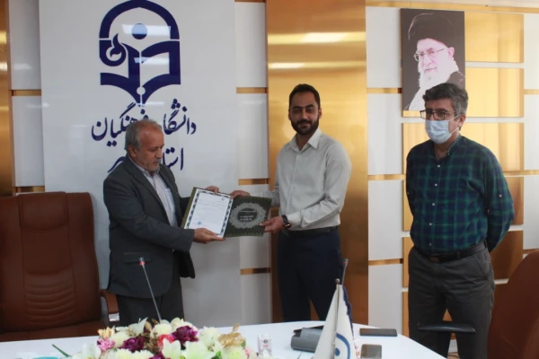 برگزاری آئین معارفه مسئول حراست پردیس علامه طباطبایی دانشگاه فرهنگیان استان بوشهر
 11