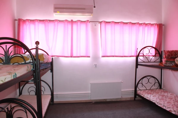 اقدامات انجام شده در حوزه رفاهی و آموزشی در زمینه بهسازی و تجهیز اماکن پردیس بنت الهدی صدر 18