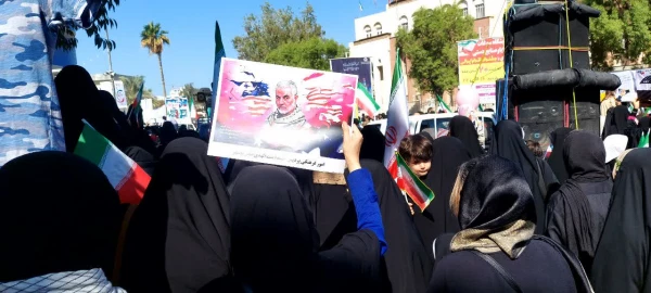 حضور مسئولان و دانشجومعلمان دانشگاه فرهنگیان استان بوشهر در راهپیمایی 13 آبان 3