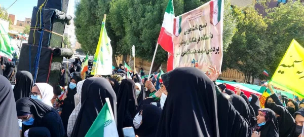 حضور مسئولان و دانشجومعلمان دانشگاه فرهنگیان استان بوشهر در راهپیمایی 13 آبان 5