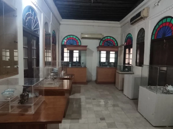 بازدید دانشجومعلمان پردیس بنت الهدی صدر از موزه مردم شناسی بوشهر 4