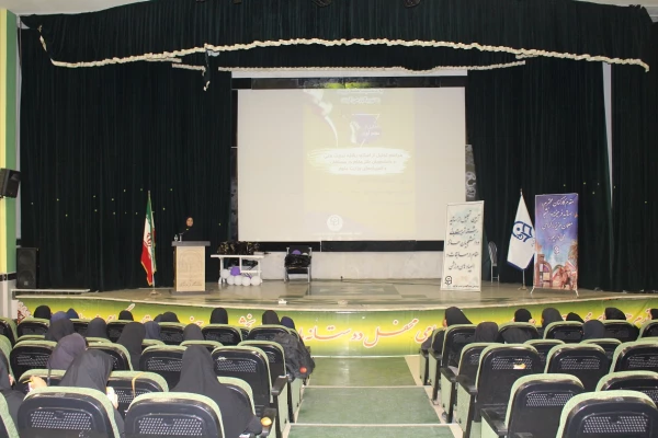 برگزاری آئین تجلیل از اساتید تربیت بدنی و مقام آوران مسابقات ورزشی پردیس بنت الهدی صدر  4