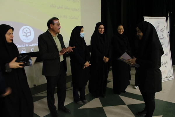 برگزاری آئین تجلیل از اساتید تربیت بدنی و مقام آوران مسابقات ورزشی پردیس بنت الهدی صدر  9