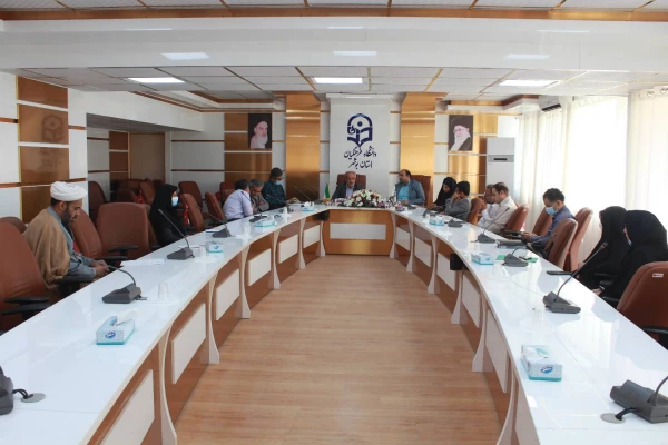 نشست هیات رئیسه با اعضای هیات علمی دانشگاه برگزار شد 4