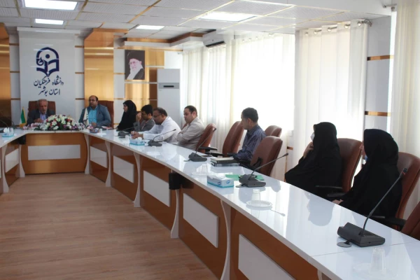 نشست هیات رئیسه با اعضای هیات علمی دانشگاه برگزار شد 5