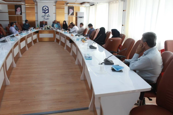 نشست هیات رئیسه با اعضای هیات علمی دانشگاه برگزار شد 6