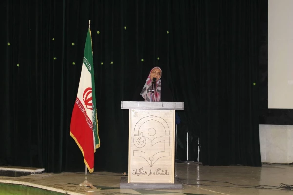 آئین رونمایی از کتاب شناختنامه شعر زنان بوشهر در پردیس بنت الهدی صدر برگزار شد  3