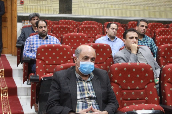 کارشناسان مهارت آموزان در  استان ها اجرای دقیق تقویم آموزشی اهتمام ویژه داشته باشند 5