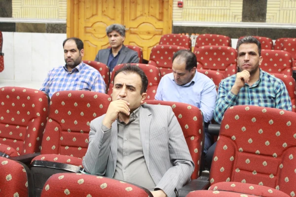 در تربیت نیروی انسانی جایگاه دانشگاه فرهنگیان کاملا مشخص است  6