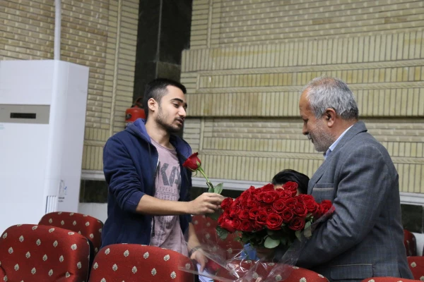 جشن بزرگ روز دانشجو با حضور رئیس، مسئولان و دانشجومعلمان دانشگاه فرهنگیان استان بوشهر 37