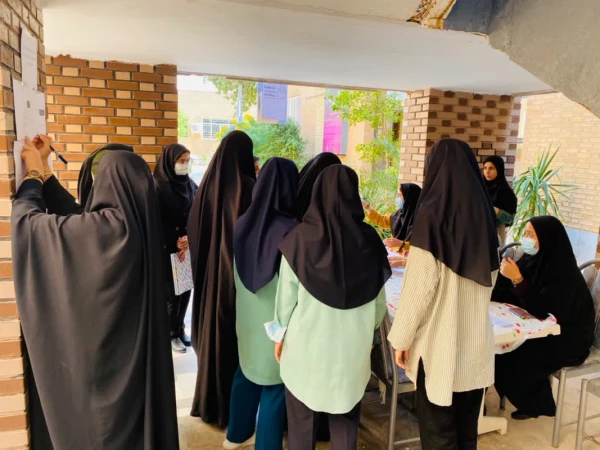 انتخاب دبیران کانون های فرهنگی اجتماعی و انجمن های علمی پردیس های استان 8