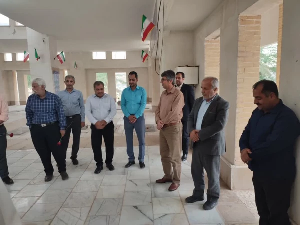 هیات رئیسه دانشگاه فرهنگیان استان بوشهر با خانواده شهید دانشجومعلم مهدی یزدانپناه دیدار کردند. 10