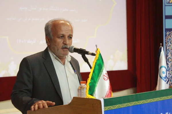 معاون رئیس جمهور و رئیس سازمان بنیاد شهید و امور ایثاگران گفت:به دلیل هراس از ظرفیت ملت و مکتب انقلاب اسلامی، نگاه جهان خوارانه سلطه گران به ایران ادامه دارد. 4